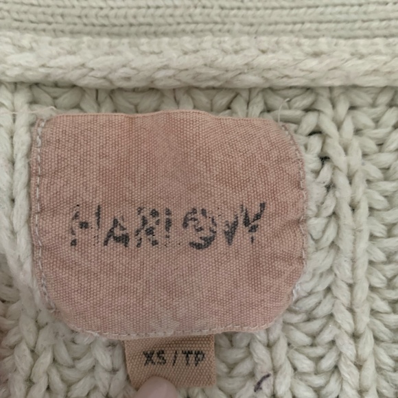 Harlow size XS buttoned sweater - Picture 2 of 2
